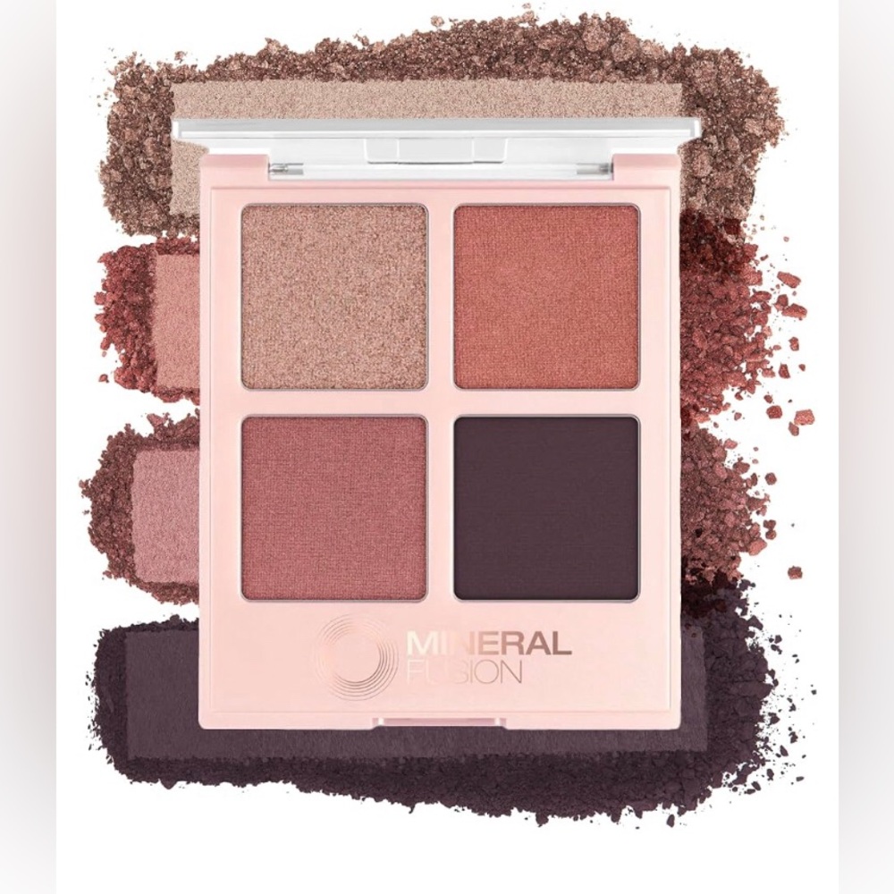 ☀️ Mineral Fusion Girls Night Out Refillable Eyeshadow Palette